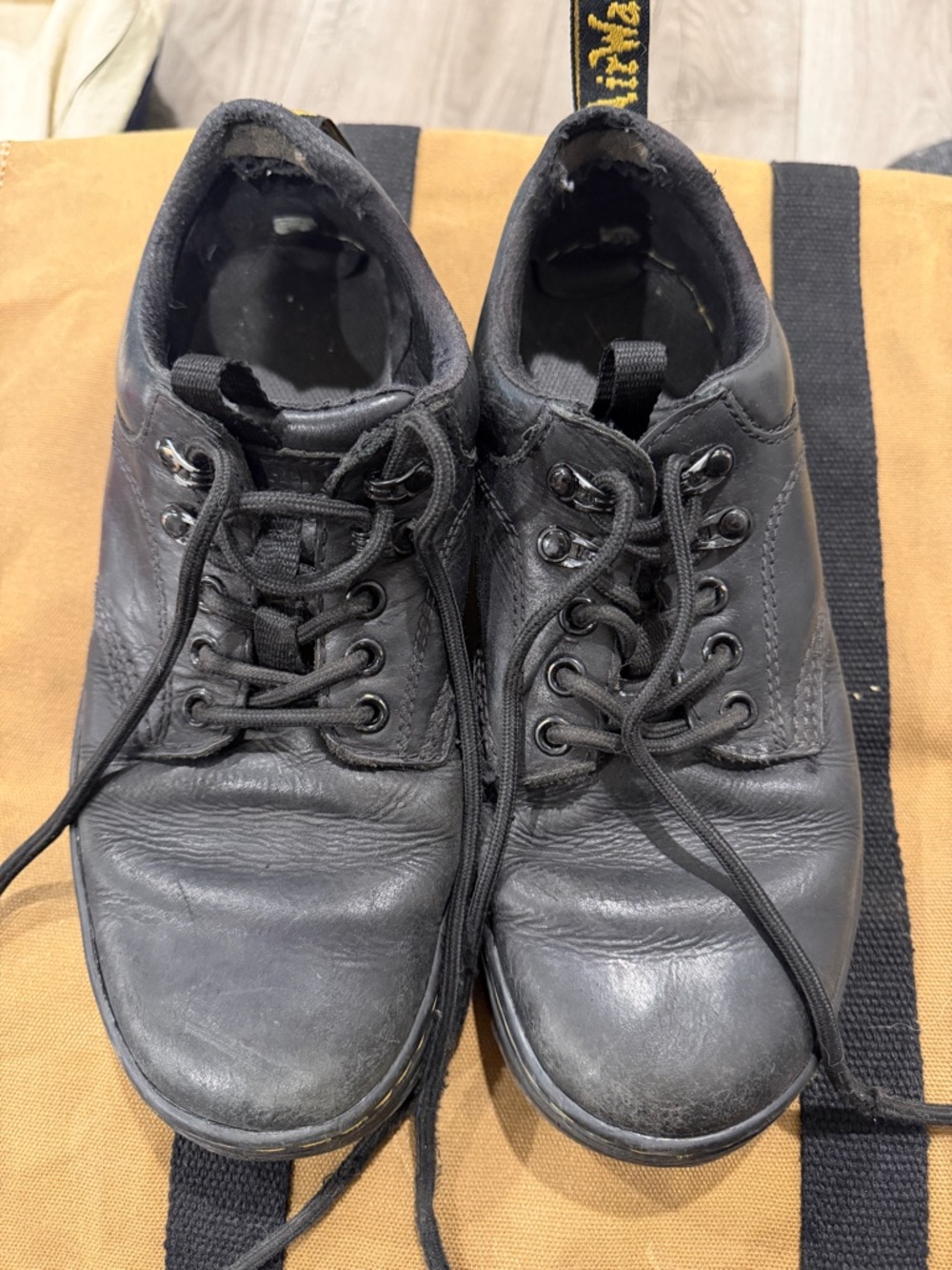 DR MARTENS DOC MARTENS Reeder shoes